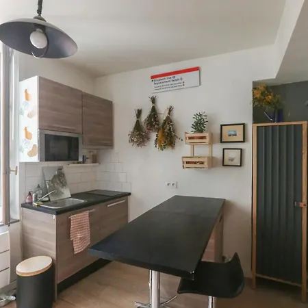 Lovely For 2 Near The Marais Parigi