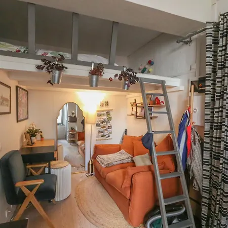 Lovely For 2 Near The Marais Appartamento